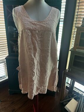 Flax Sleeveless Linen Tunic in Pale Pink